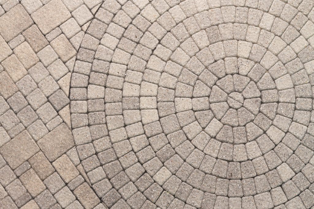 Circle Design pattern in Driveway pavers in Bergen County | Onorato ...