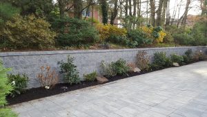 patio planting retaining wall garden and green wall in Englewood Cliffs NJ