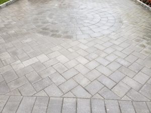 a beautiul paver driveay in Ridgefield NJ 4